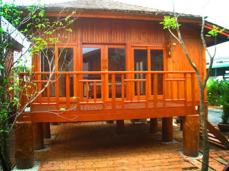 Wood House Pattaya Hotel Luaran gambar